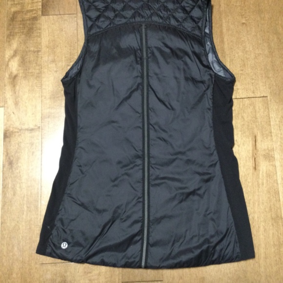 Lululemon puffer vest - Picture 2 of 6